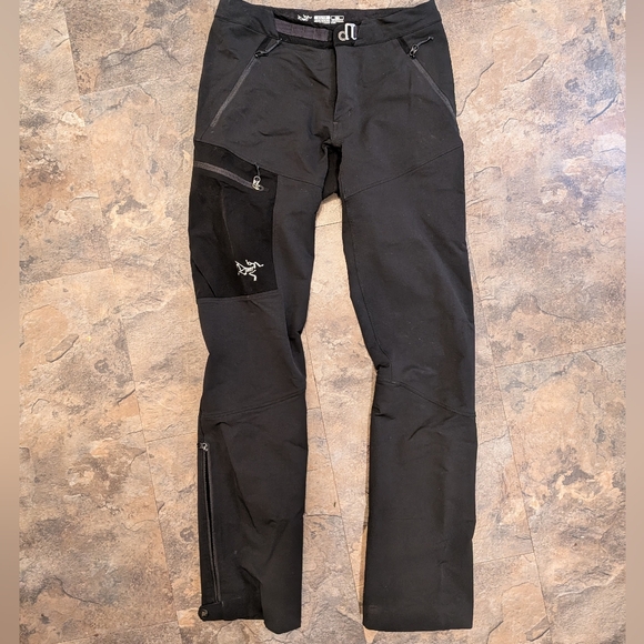 Arc'teryx Men's Beta AR Pants - Picture 2 of 6